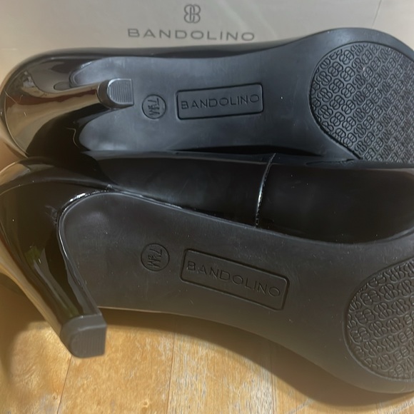 NIB Bandalino Rainaa peep toe patent leather pumps - Picture 5 of 6